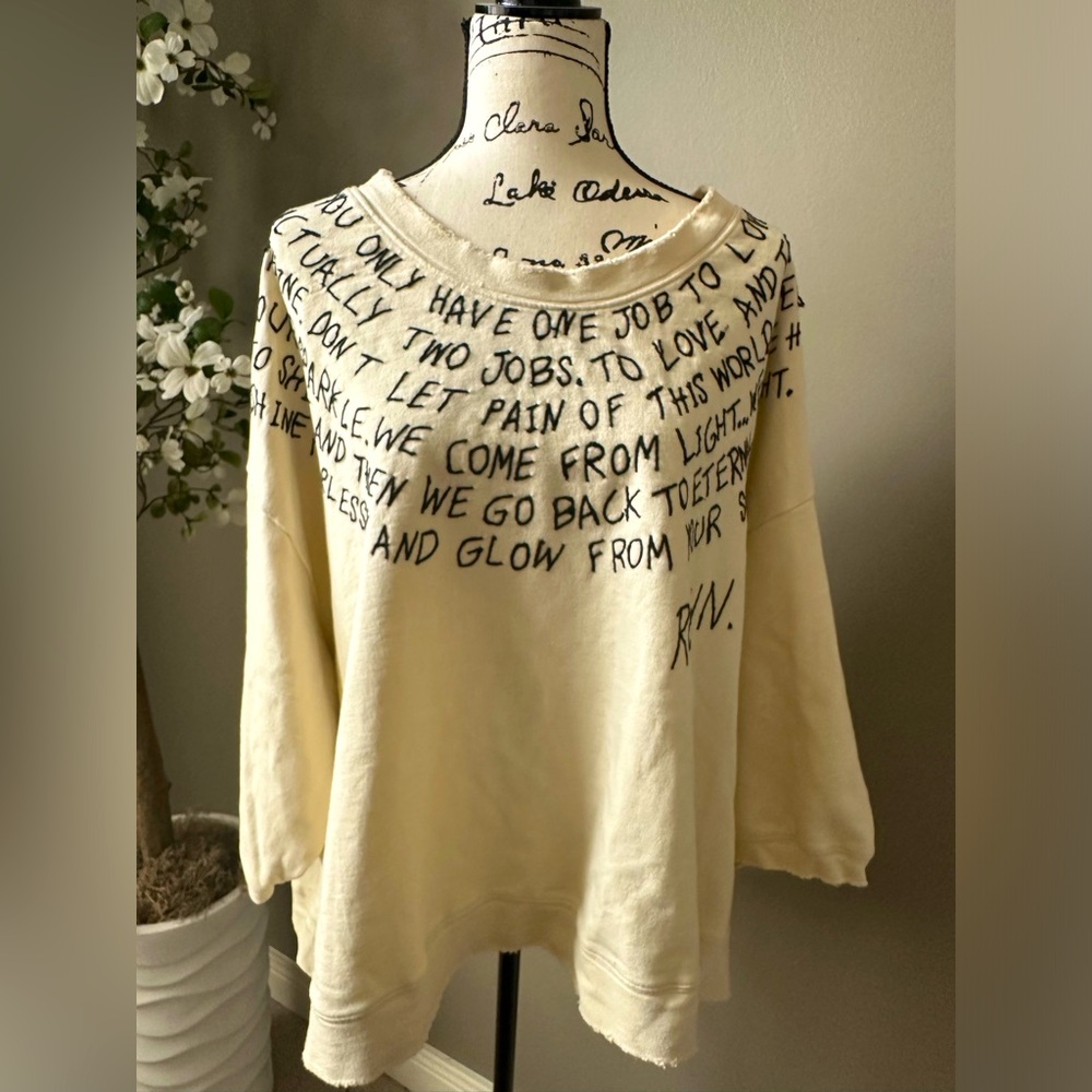 Magnolia Pearl shine fearlessly cropped sweatshirt